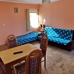 بيت للعطل Zielone Zacisze Zwola