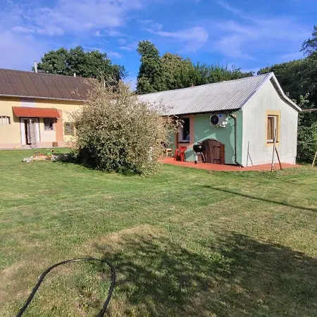 Dom wakacyjny Zielone Zacisze Zwola